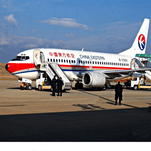 哈尔滨平房空运公司航空快运业稳步发展的原因是什么？